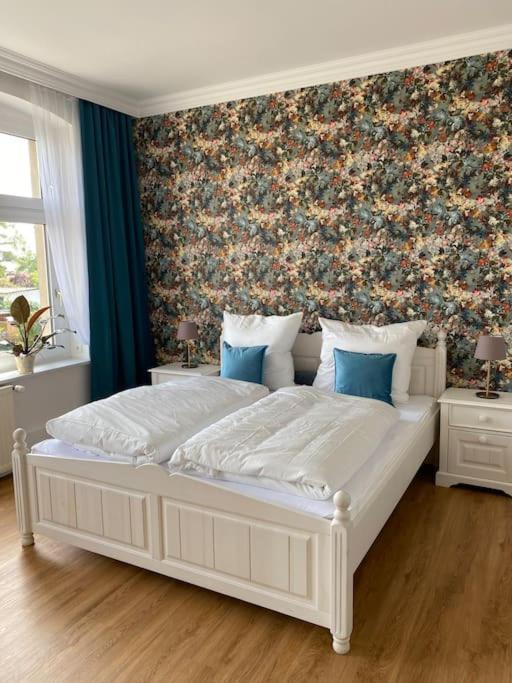 2-Zimmer Zentral In Ferdinandshof, Wlan Modern Εξωτερικό φωτογραφία